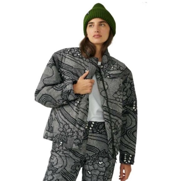 FP Movement Bunny Slope Puffer Jacket  Medium NWOT - Picture 4 of 16